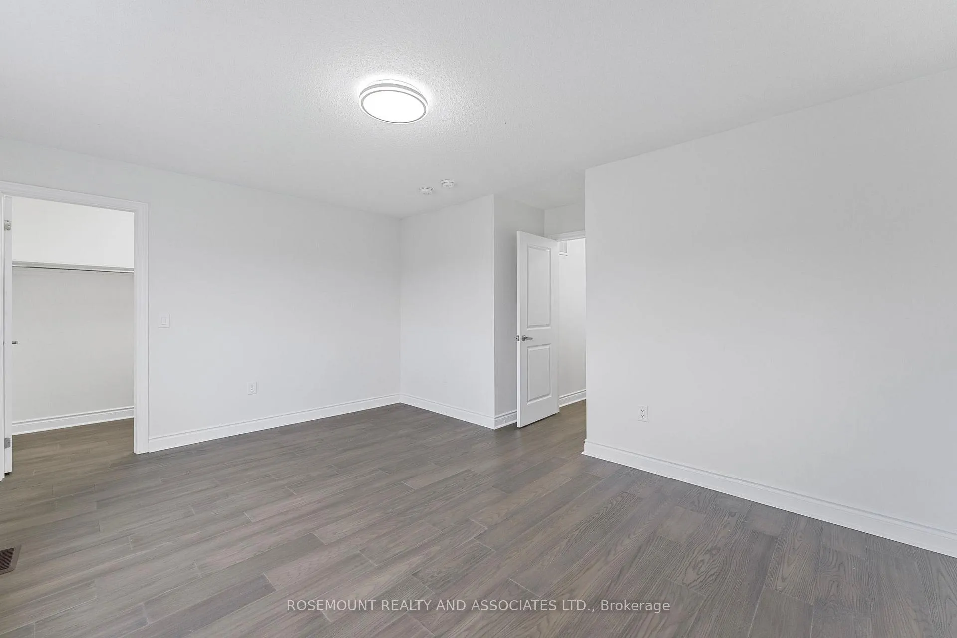 Photo 40 of 84 Season Crescent, Wasaga Beach — HOMEH