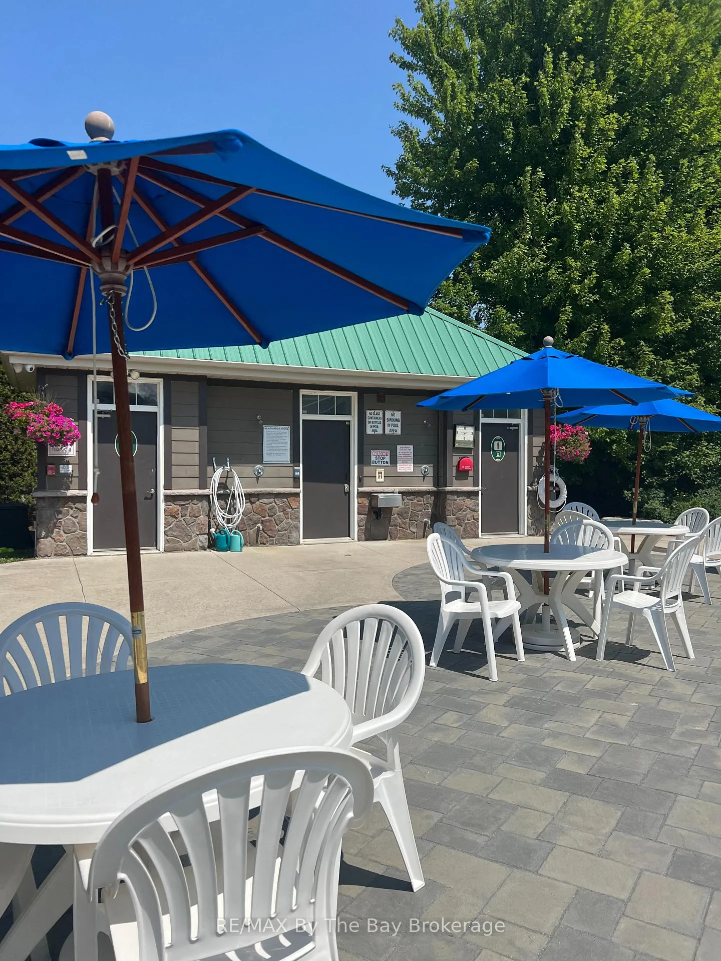 Photo 26 of 46 Sandy Coast Crescent, Wasaga Beach — HOMEH