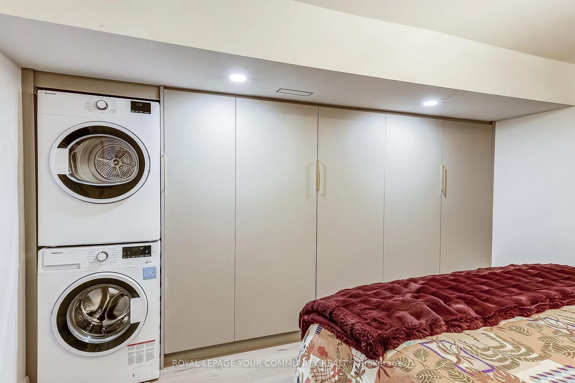 Photo 14 of Unit C, 183 Kenilworth Avenue, Toronto, The Beaches — HOMEH