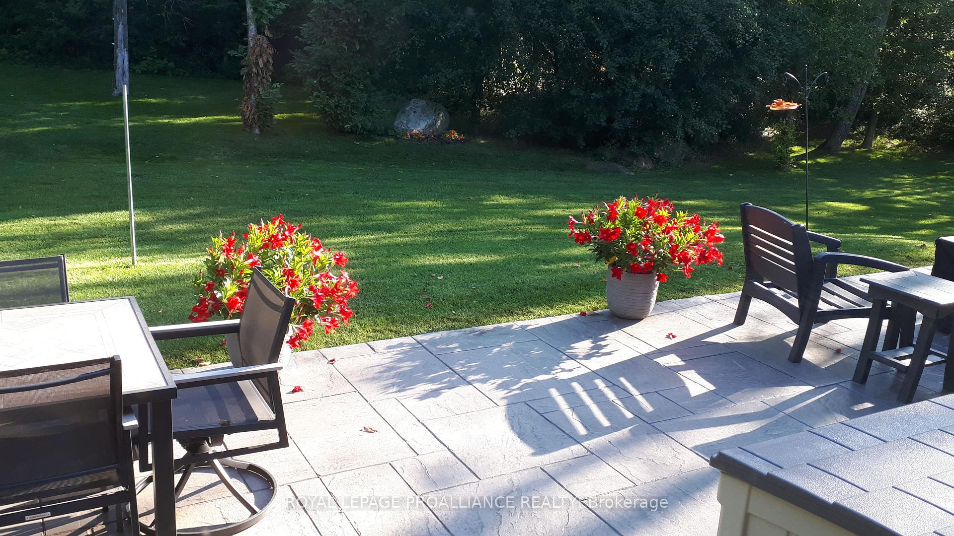 Photo 41 of 18 Windwhisper Drive, Belleville, Thurlow Ward — HOMEH