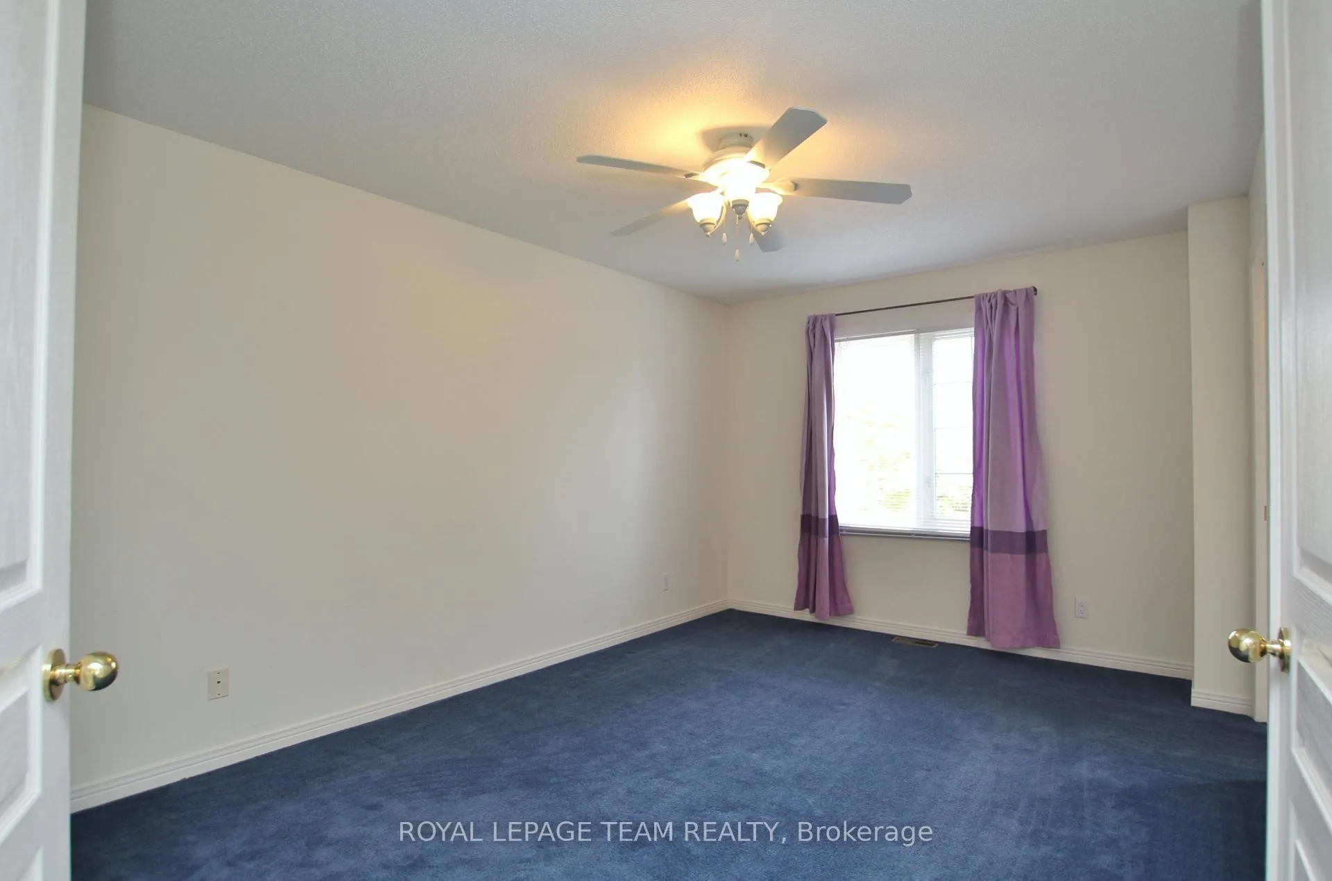 Photo 13 of 30 Bishops Mills Way, Ottawa, Kanata - Beaverbrook — HOMEH