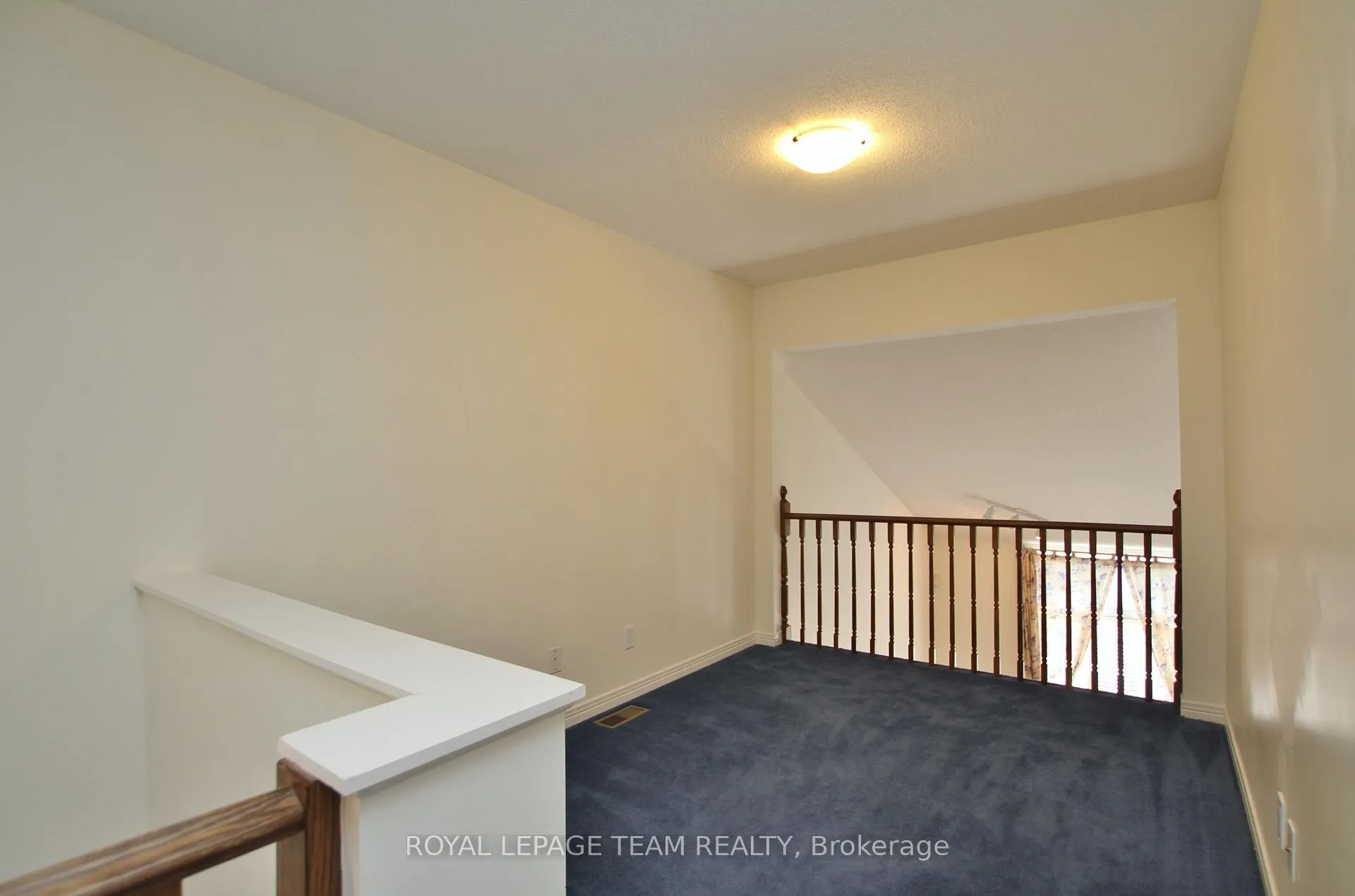 Photo 19 of 30 Bishops Mills Way, Ottawa, Kanata - Beaverbrook — HOMEH