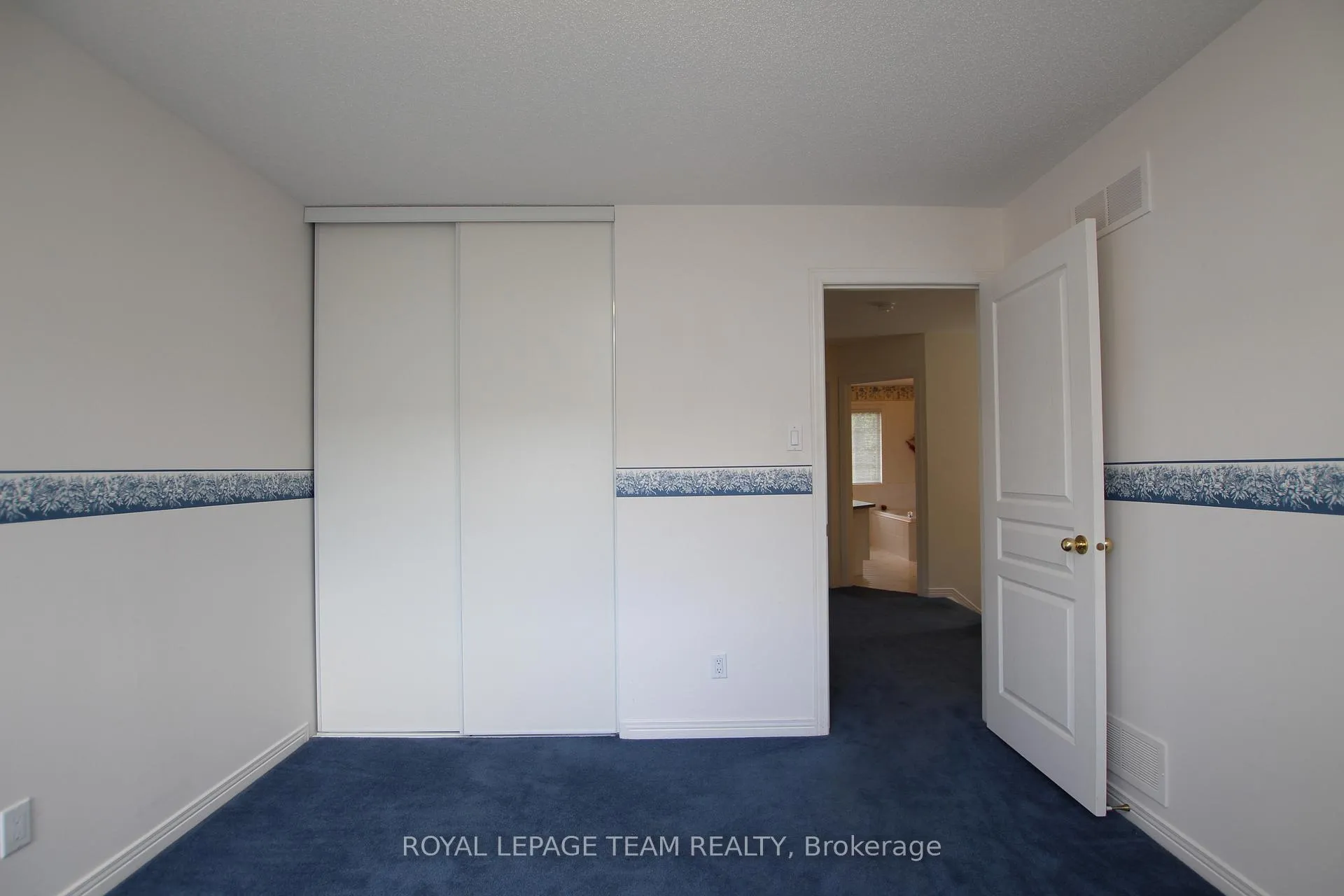 Photo 22 of 30 Bishops Mills Way, Ottawa, Kanata - Beaverbrook — HOMEH