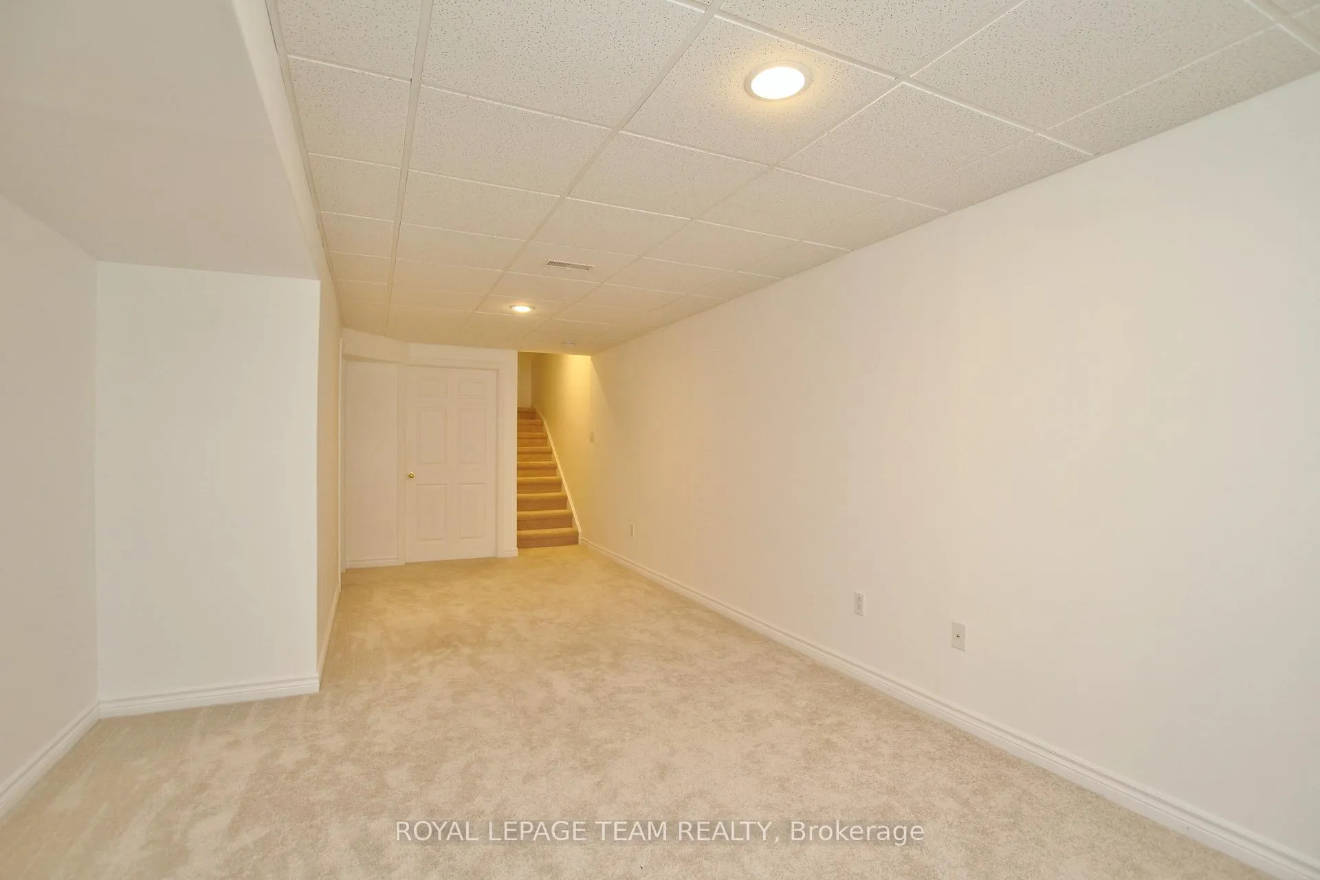 Photo 24 of 30 Bishops Mills Way, Ottawa, Kanata - Beaverbrook — HOMEH