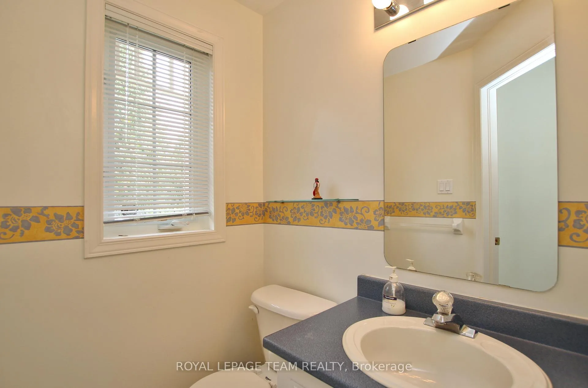 Photo 25 of 30 Bishops Mills Way, Ottawa, Kanata - Beaverbrook — HOMEH