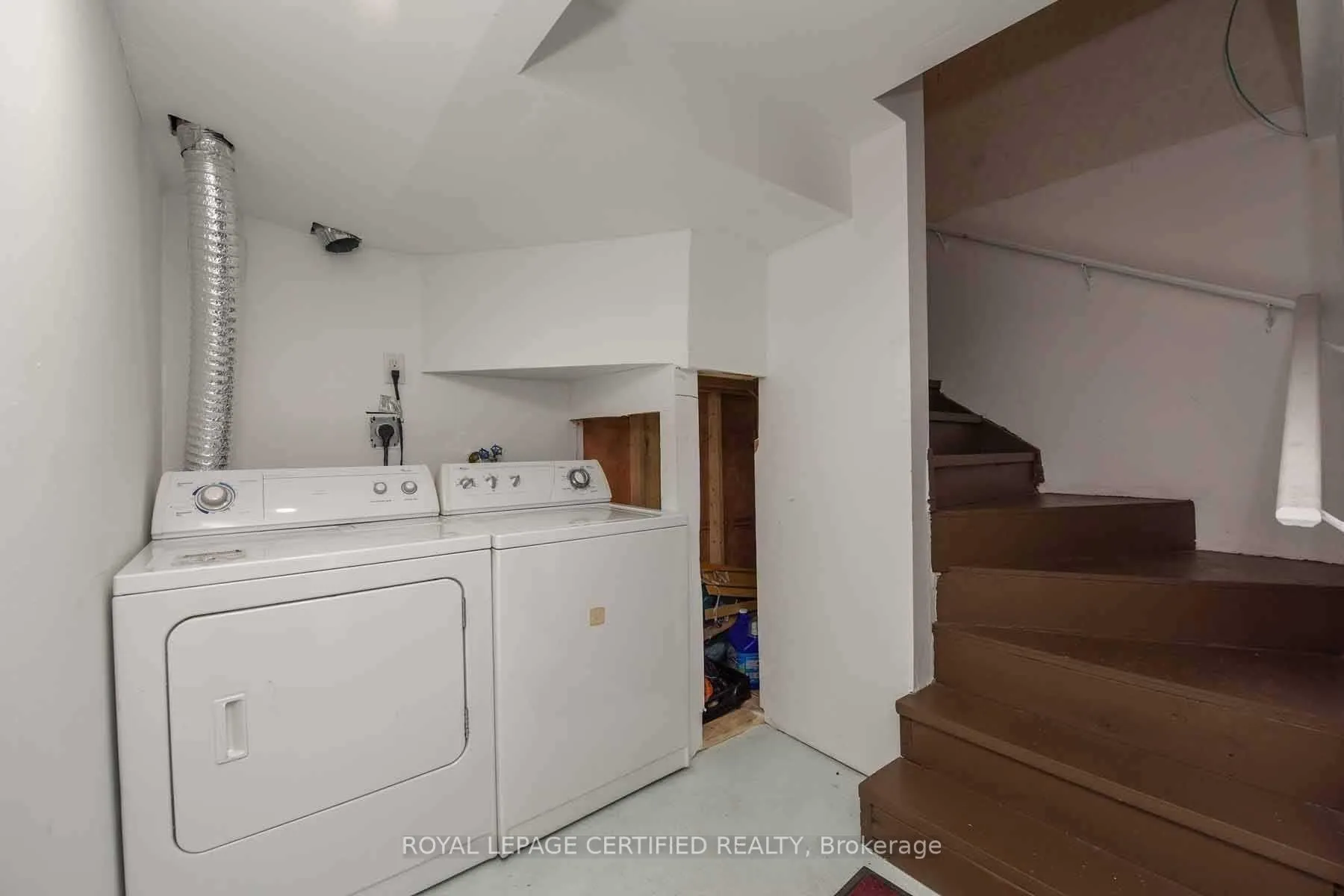 Photo 11 of Unit Basement, 1 Softneedle Avenue, Brampton, Sandringham-Wellington — HOMEH