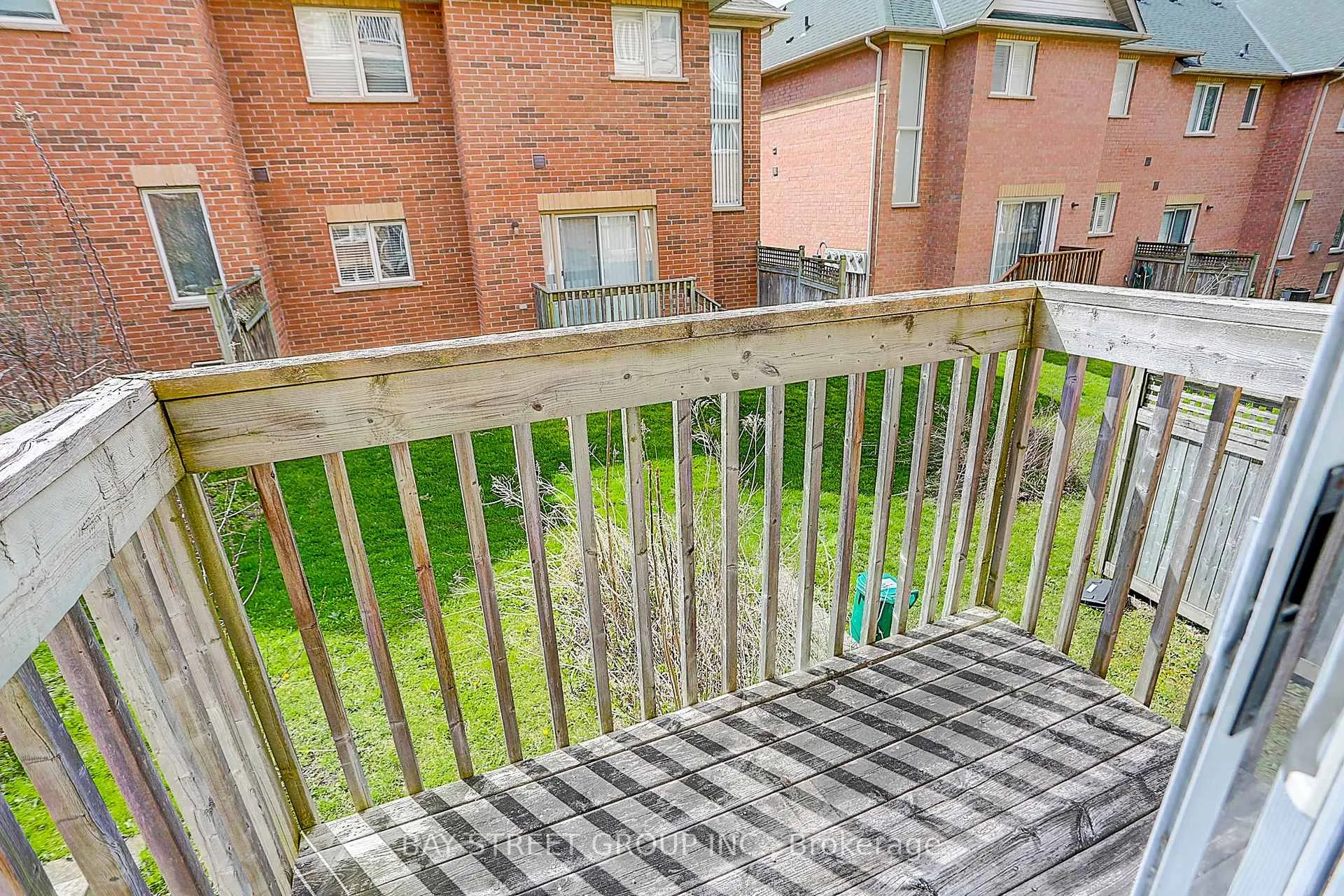 Photo 24 of 11 Michael Way, Markham, Buttonville — HOMEH