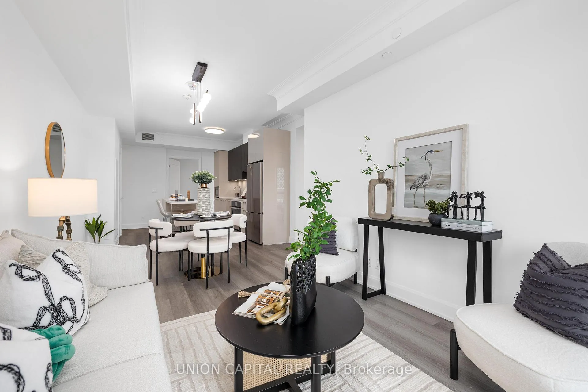 Photo 12 of Unit 701, 8 Water Walk Drive, Markham, Unionville — HOMEH