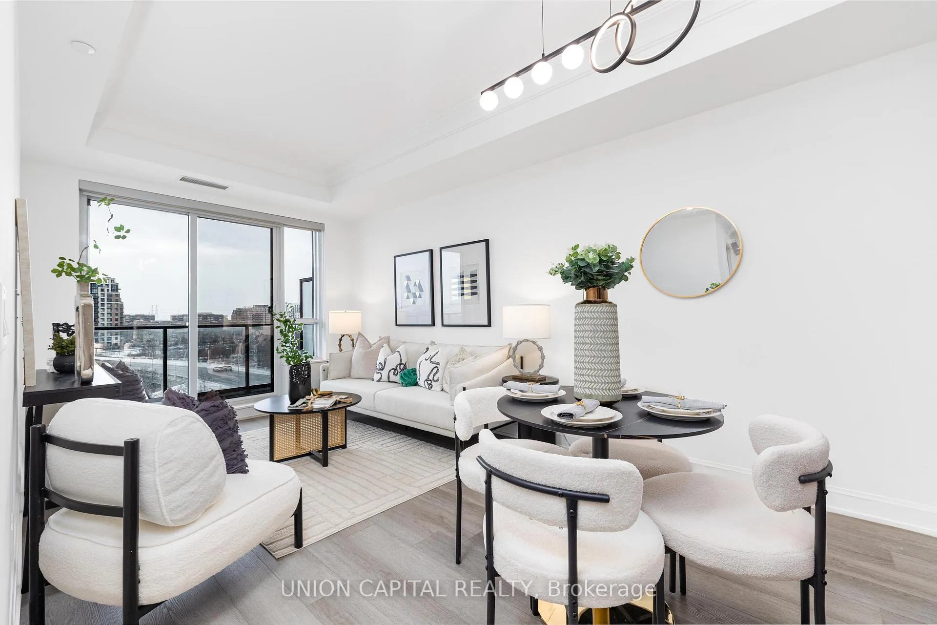 Photo 13 of Unit 701, 8 Water Walk Drive, Markham, Unionville — HOMEH