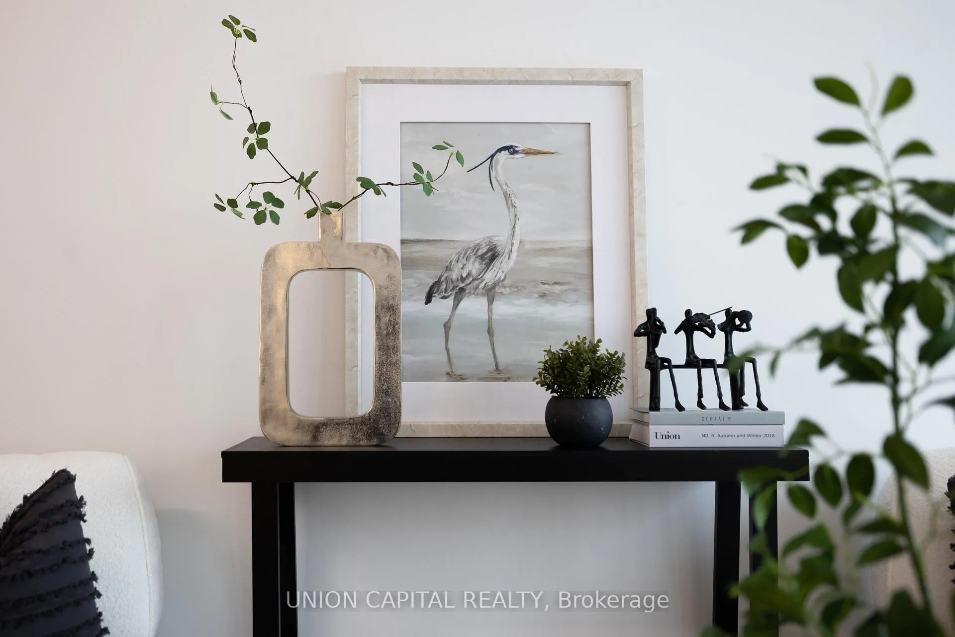 Photo 16 of Unit 701, 8 Water Walk Drive, Markham, Unionville — HOMEH
