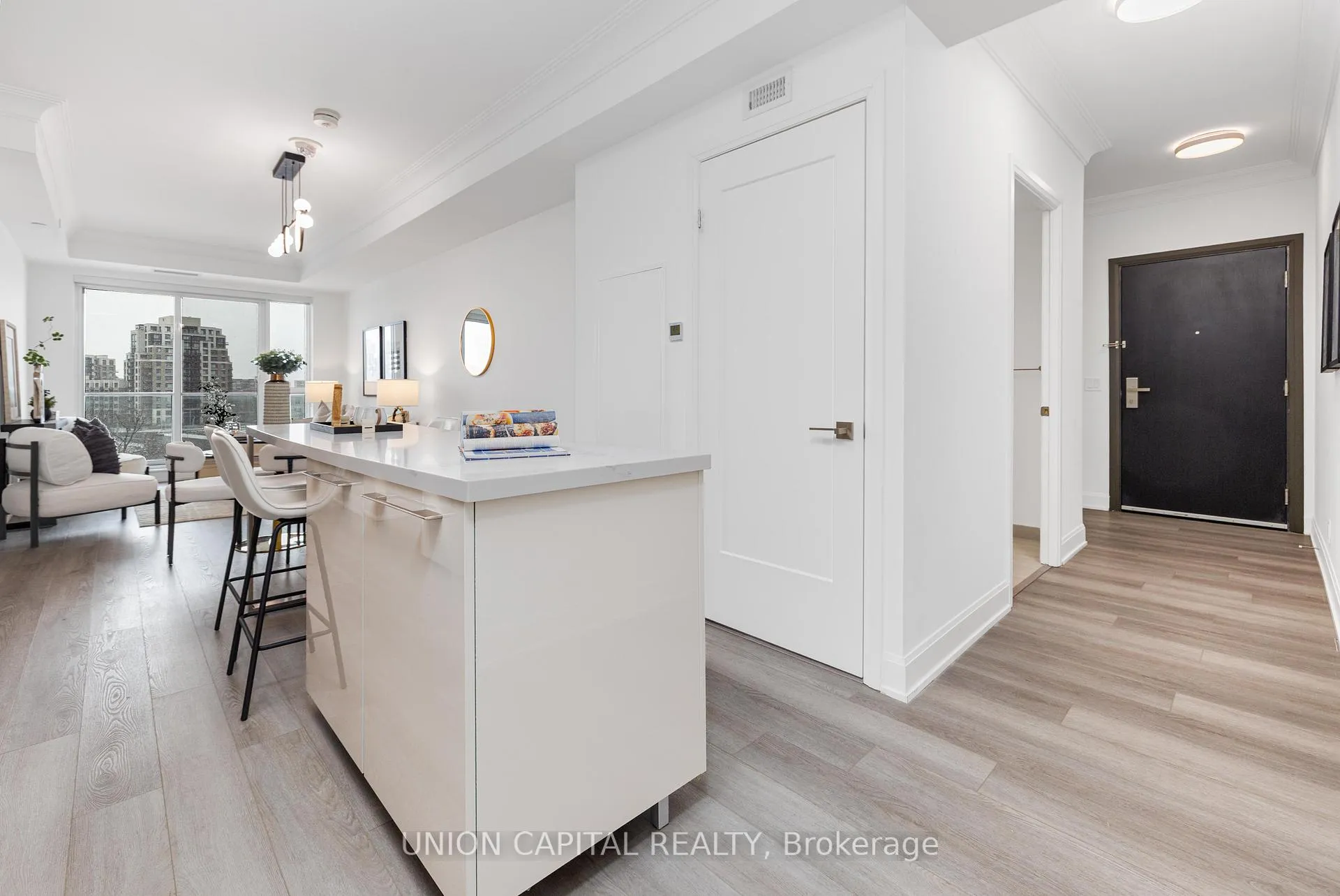Photo 17 of Unit 701, 8 Water Walk Drive, Markham, Unionville — HOMEH