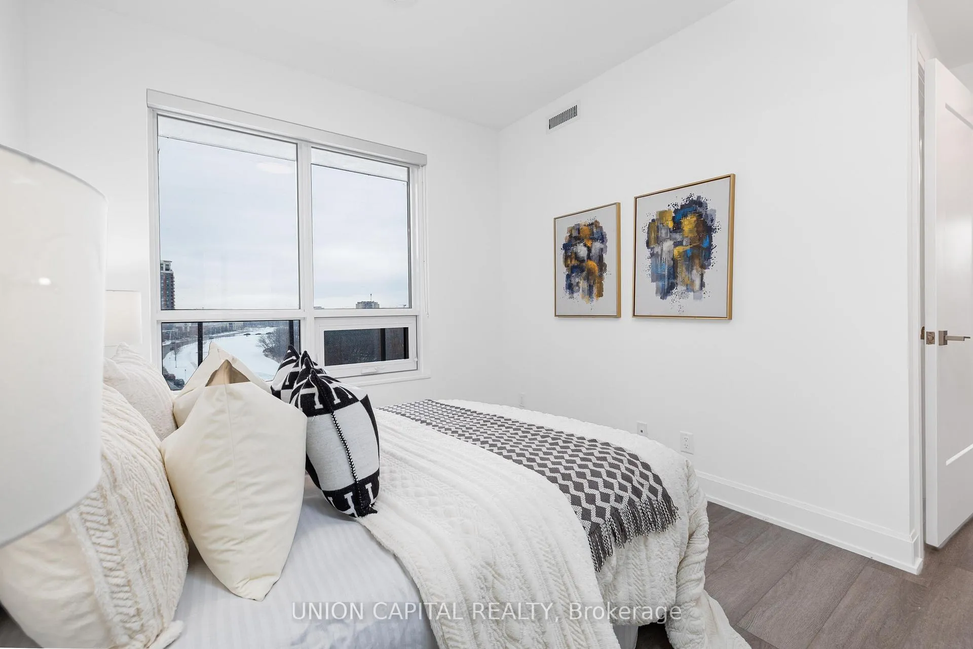 Photo 36 of Unit 701, 8 Water Walk Drive, Markham, Unionville — HOMEH