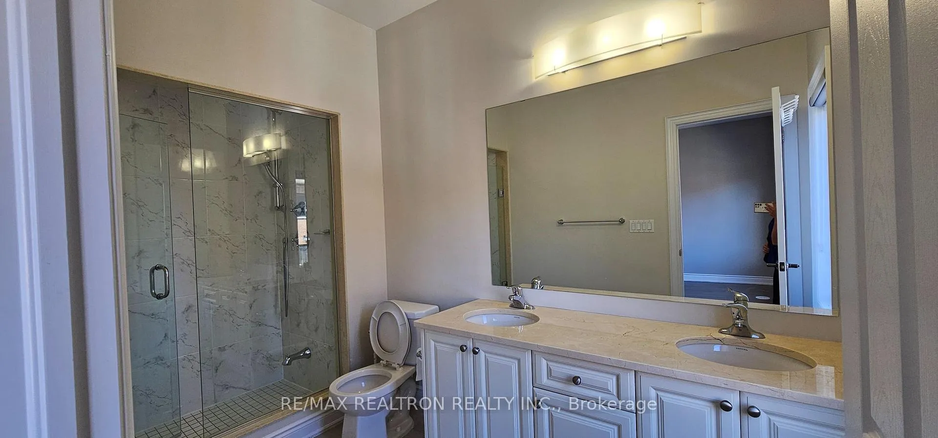 Photo 30 of 12 Isabella Peach Drive, Markham, Victoria Square — HOMEH