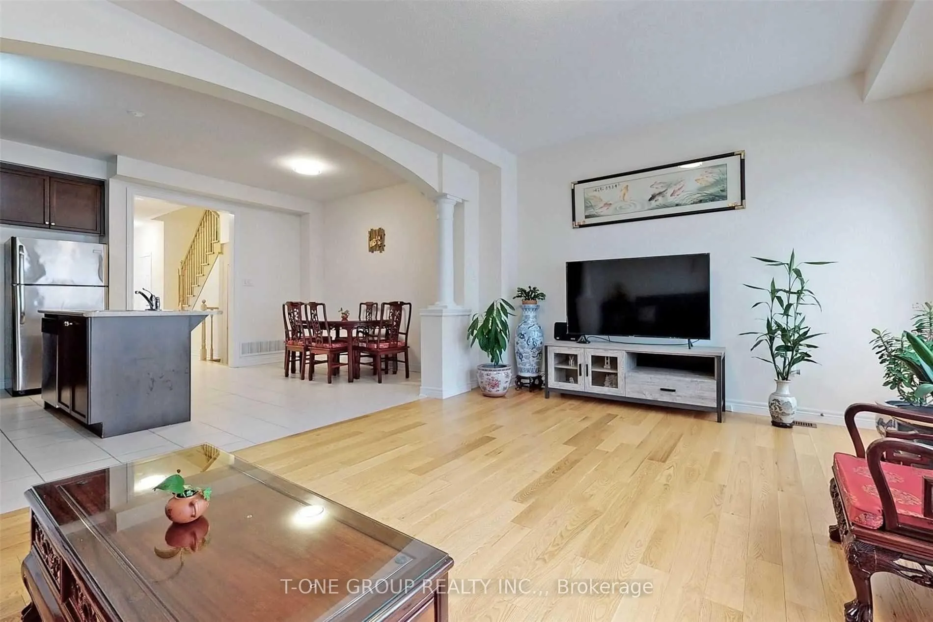 Photo 6 of 19 Upper Greensborough Drive, Markham, Greensborough — HOMEH