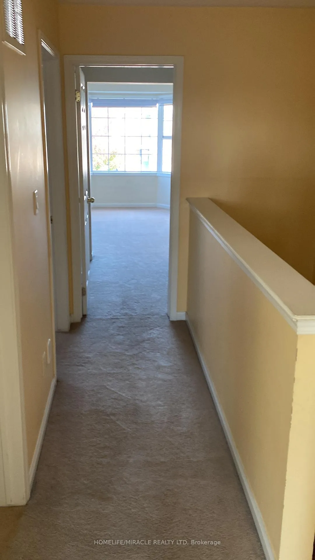 Photo 13 of 72 Coachlight Crescent, Brampton, Vales of Castlemore — HOMEH
