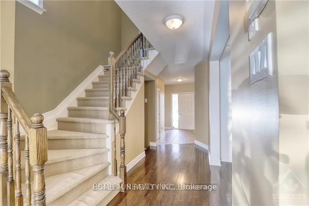 Photo 8 of 311 Riversedge Crescent, Ottawa, Riverside South/Gloucester Glen — HOMEH