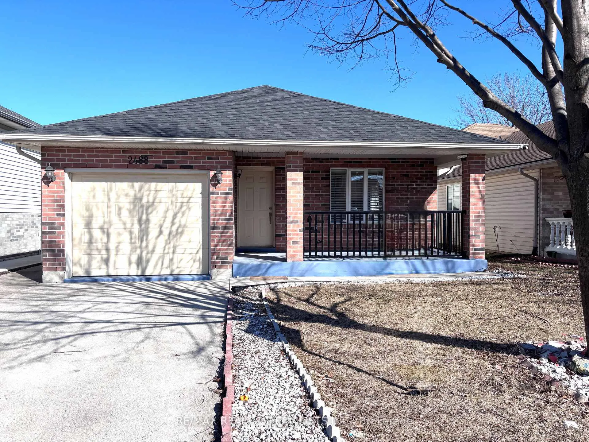 Photo 1 of 2488 Gatwick Avenue, Windsor — HOMEH
