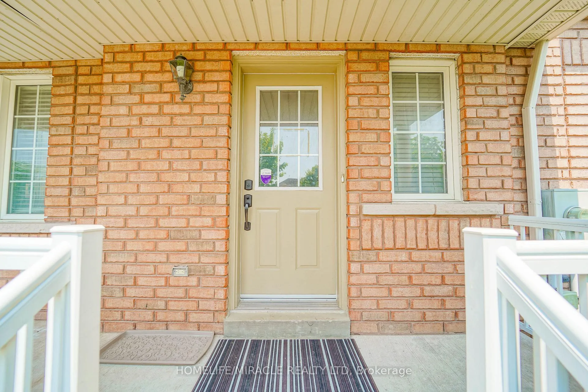 Photo 7 of 95 Kirkland Place, Whitby, Williamsburg — HOMEH