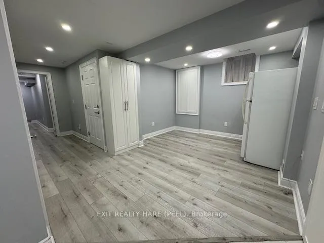 Photo 4 of Unit Basement, 31 Meadowlark Drive, Halton Hills, Georgetown — HOMEH