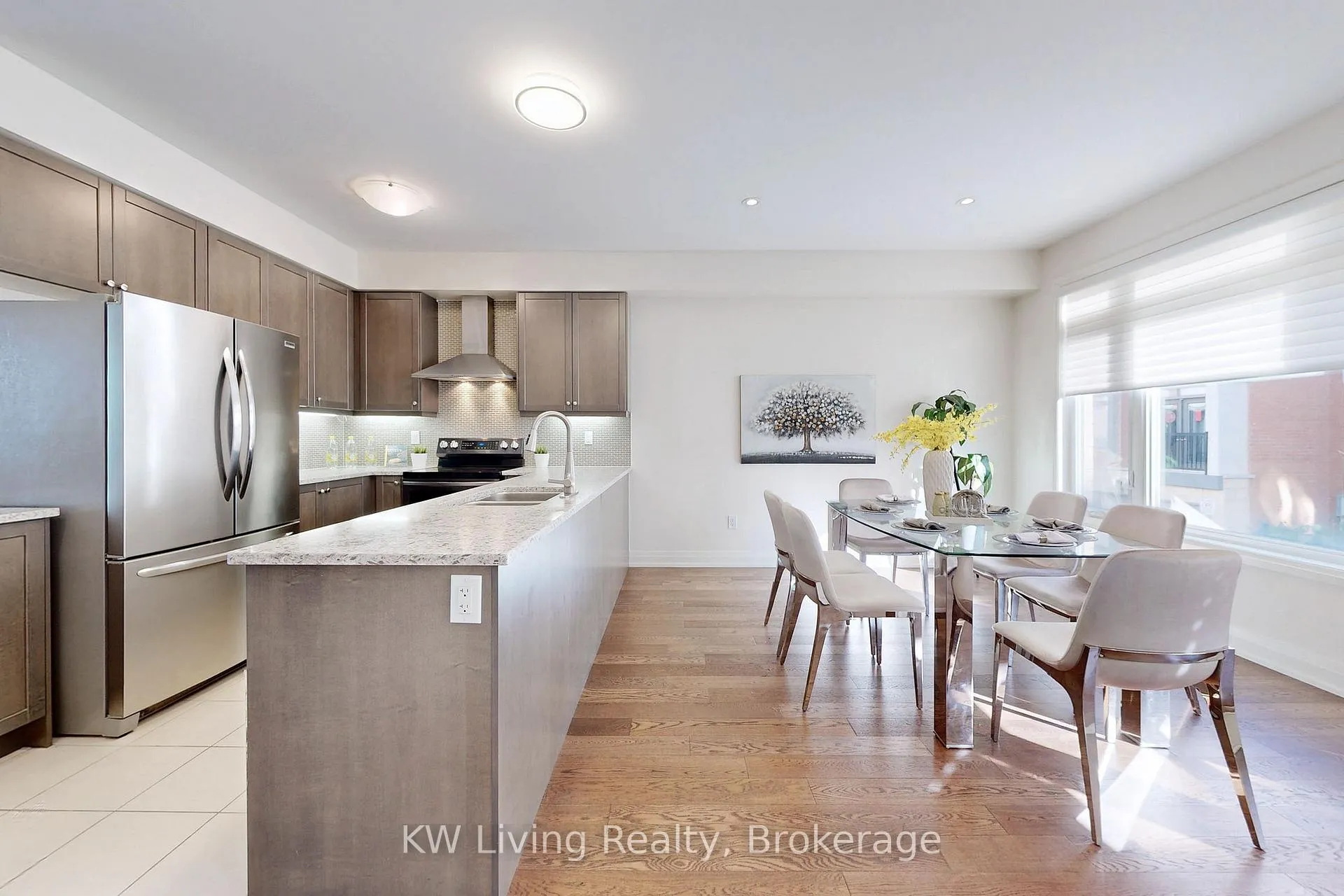Photo 17 of 32 Teasel Way, Markham, Unionville — HOMEH