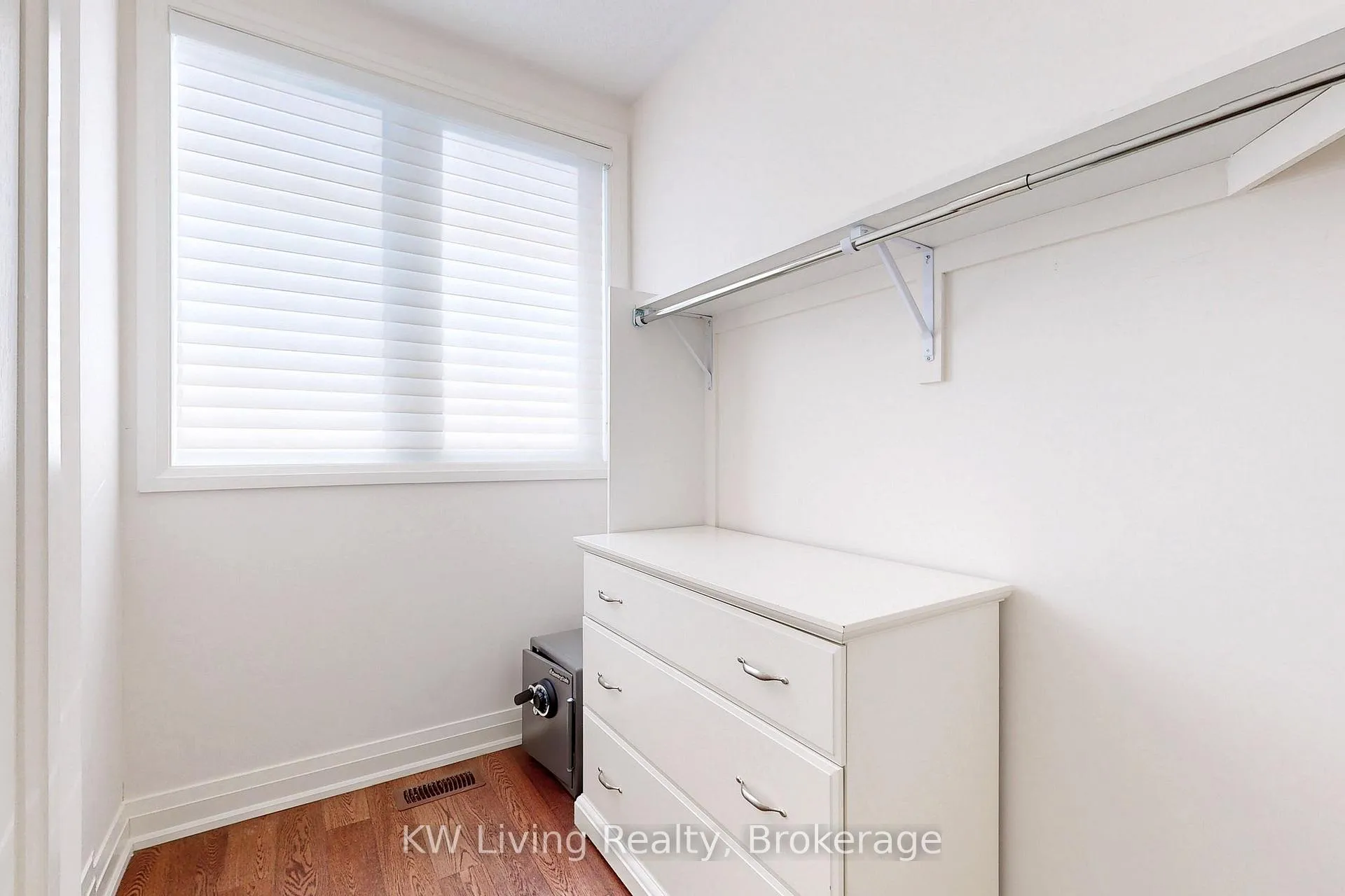Photo 42 of 32 Teasel Way, Markham, Unionville — HOMEH