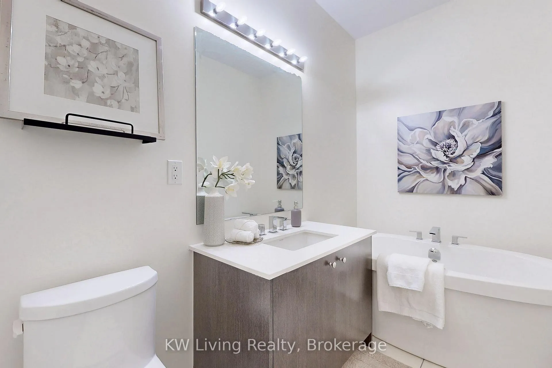 Photo 43 of 32 Teasel Way, Markham, Unionville — HOMEH