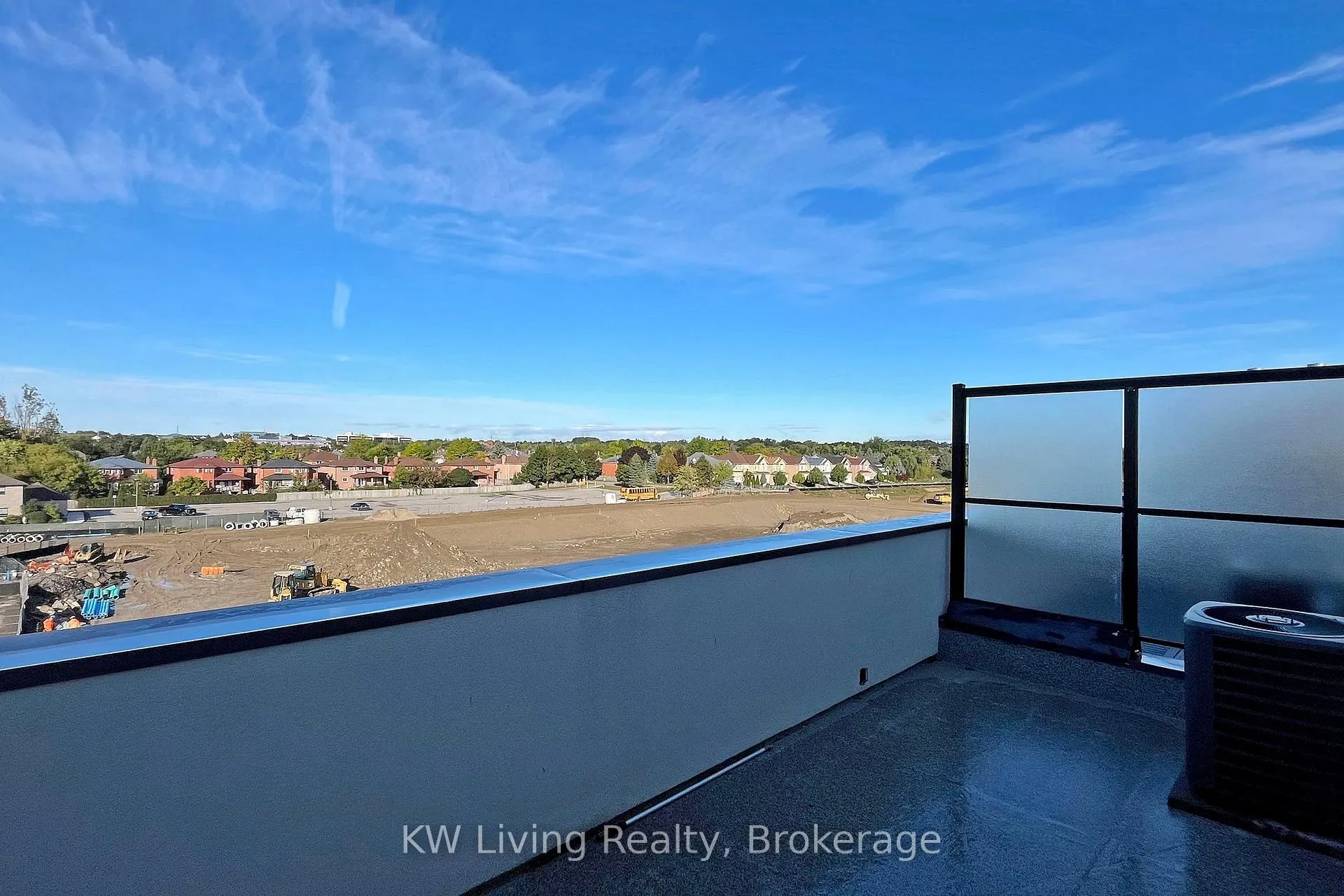 Photo 47 of 32 Teasel Way, Markham, Unionville — HOMEH