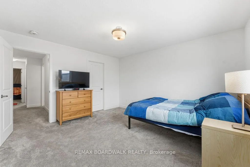 Photo 22 of 1016 Montelena Road, Ottawa, Kanata - Emerald Meadows/Trailwest — HOMEH