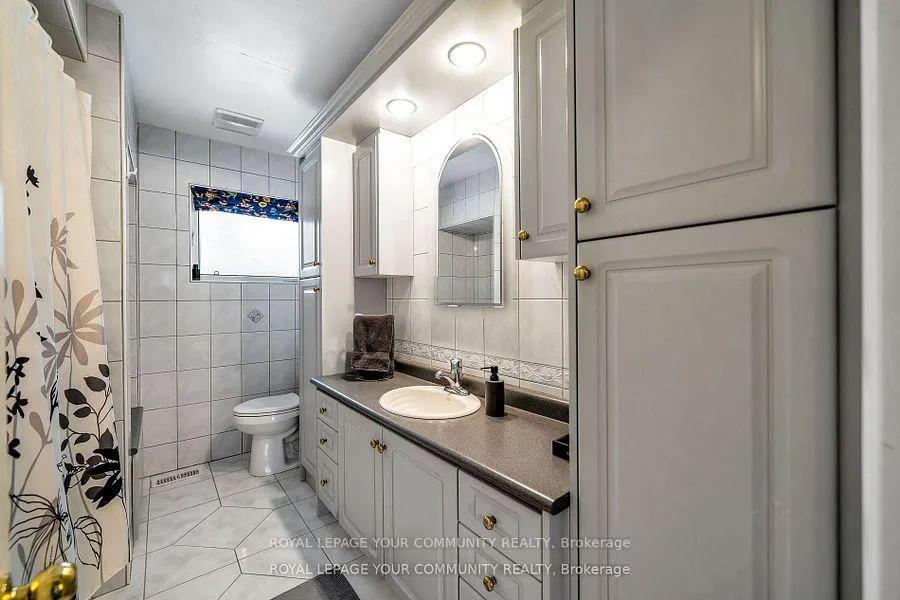 Photo 15 of 21 Forest Road, Whitby, Blue Grass Meadows — HOMEH