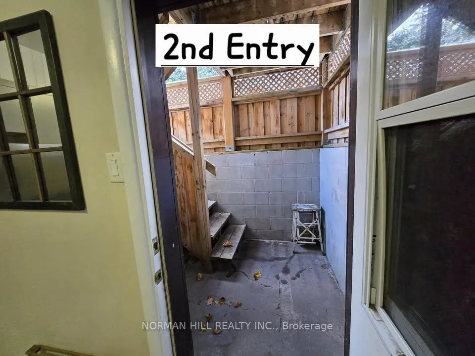 Photo 7 of Unit 1, 119 Grove Street E, Barrie, Wellington — HOMEH