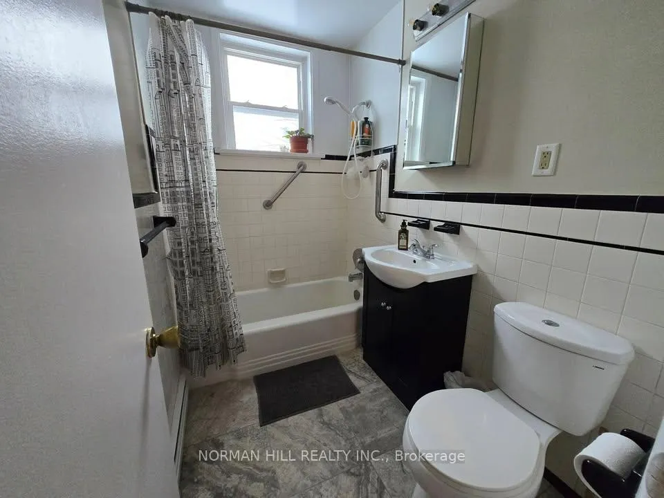 Photo 13 of Unit 1, 119 Grove Street E, Barrie, Wellington — HOMEH