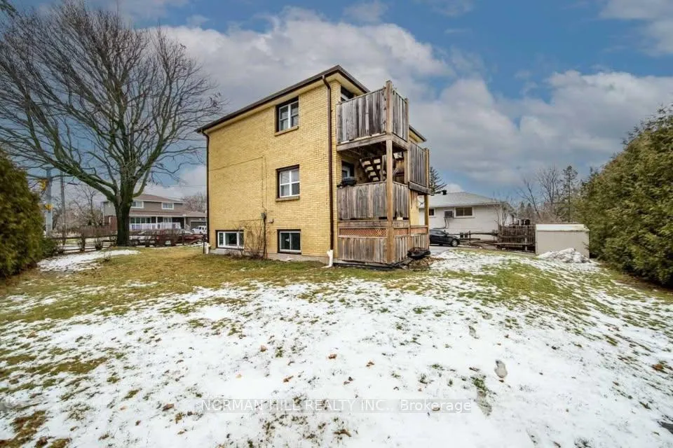 Photo 18 of Unit 1, 119 Grove Street E, Barrie, Wellington — HOMEH
