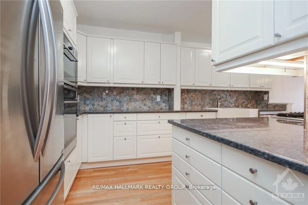 Photo 15 of 2088 Orient Park Drive, Ottawa, Blackburn Hamlet (South) — HOMEH