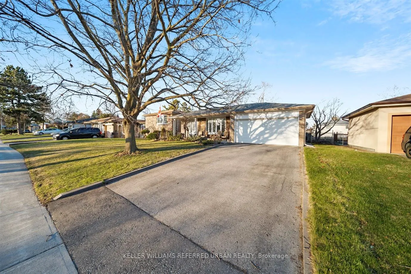 Front of Unit Lower, 181 Centennial Road