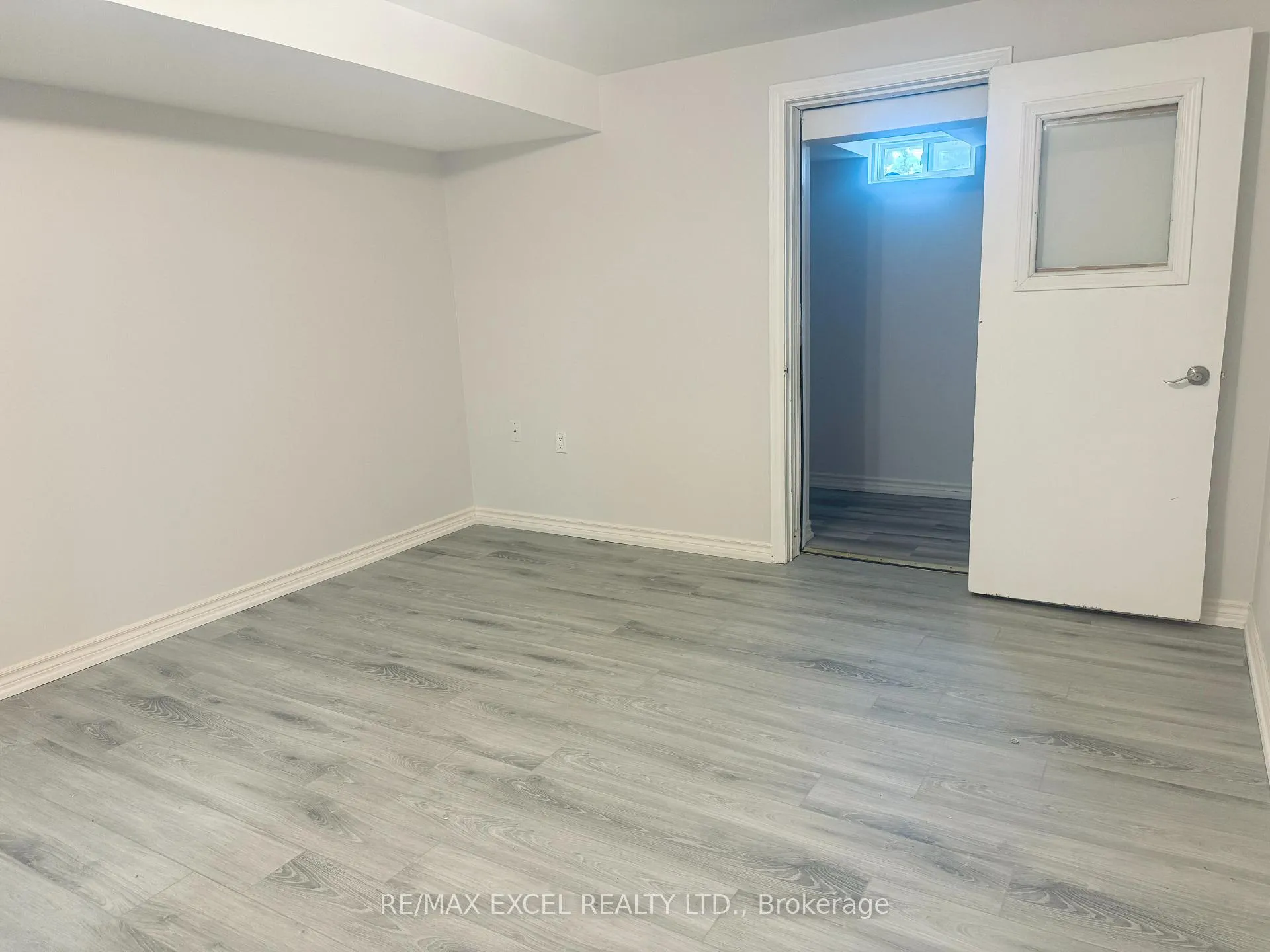 Photo 11 of 1001 Castlemore Avenue, Markham, Wismer — HOMEH