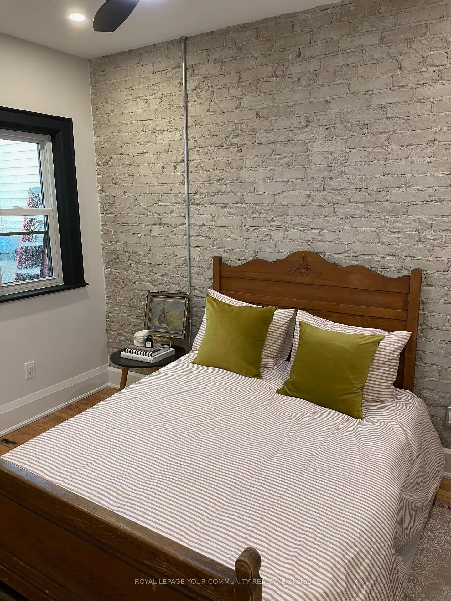 Photo 11 of Unit B, 183 Kenilworth Avenue, Toronto, The Beaches — HOMEH