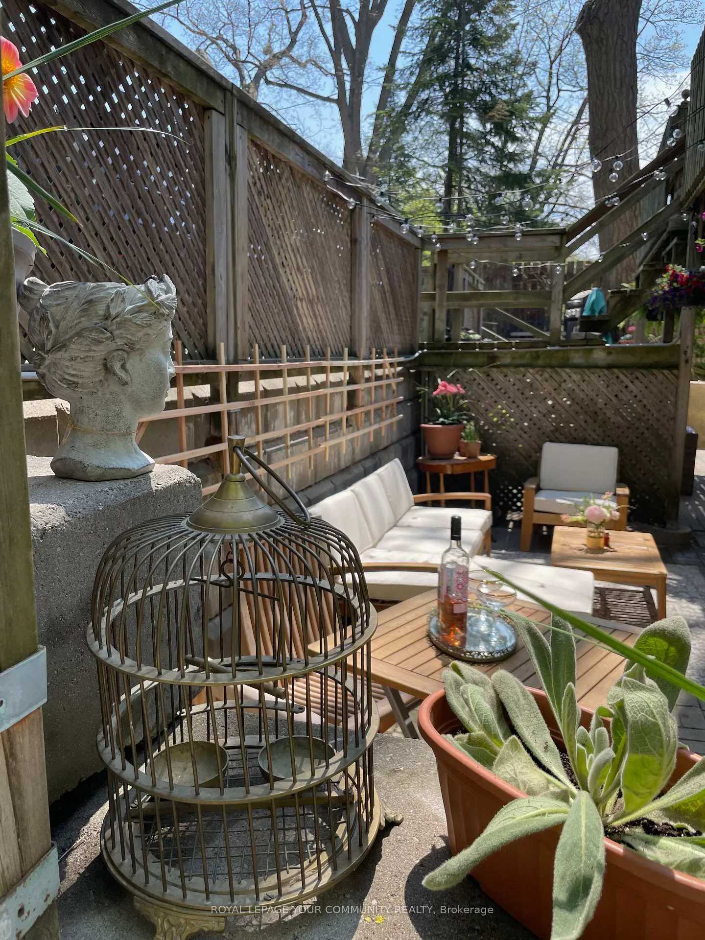 Photo 15 of Unit B, 183 Kenilworth Avenue, Toronto, The Beaches — HOMEH