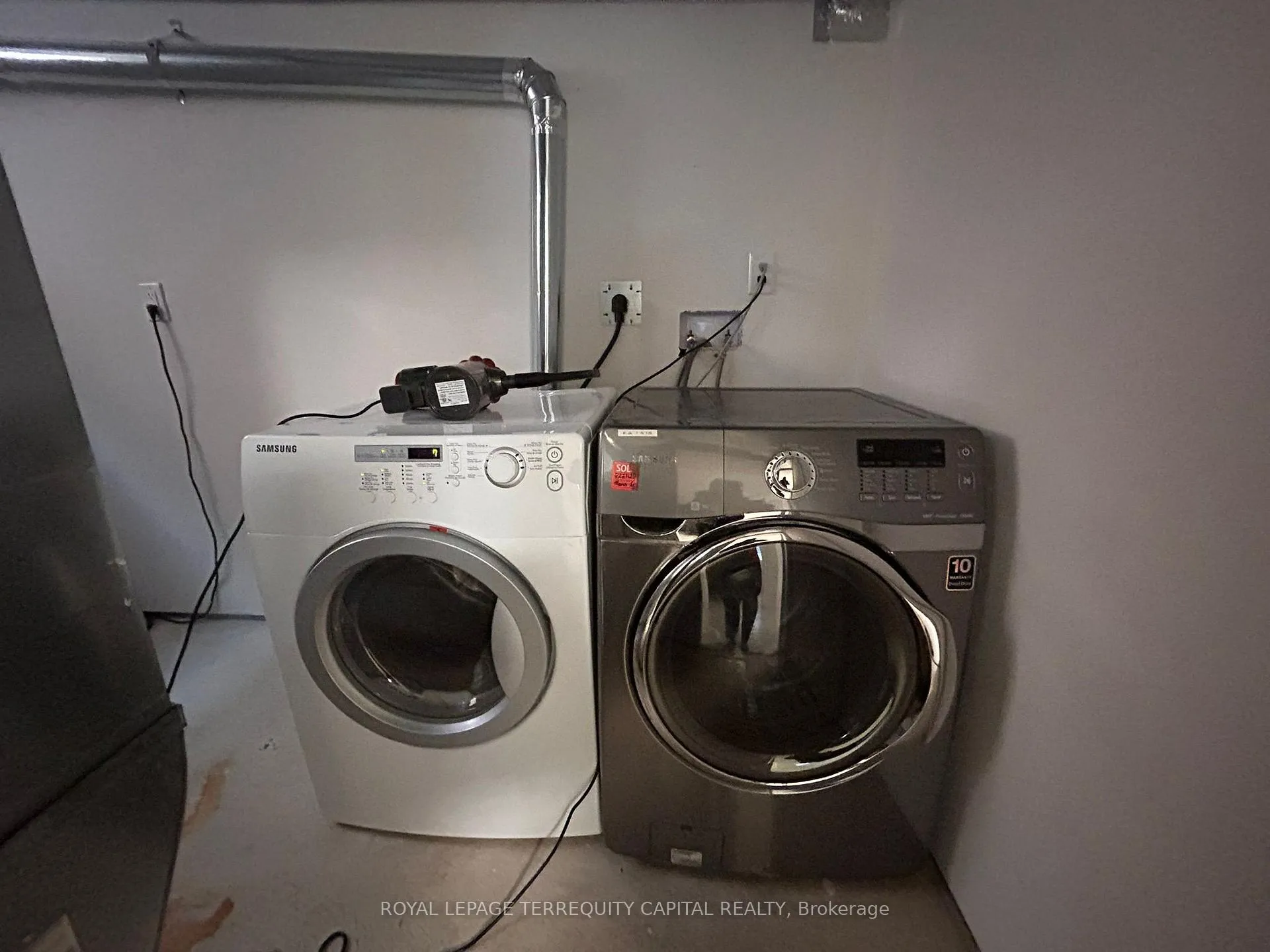 Photo 7 of Unit Lower, 250 Emms Drive, Barrie, Holly — HOMEH