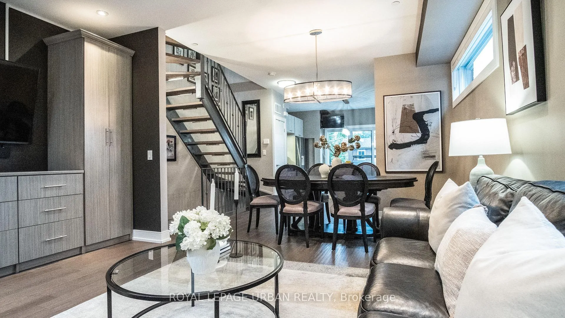 Photo 7 of 207A Manning Avenue, Toronto, Trinity-Bellwoods — HOMEH