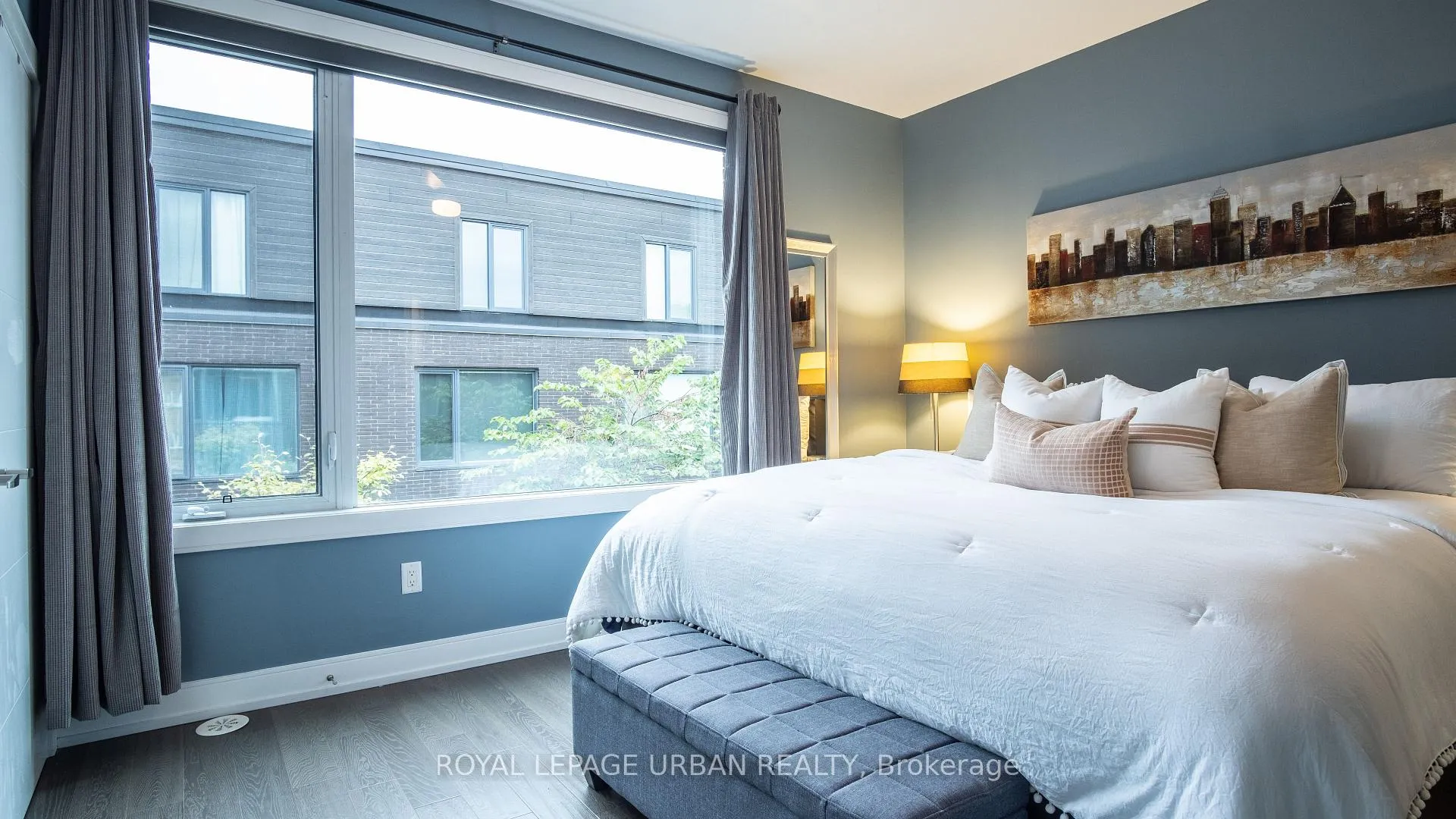 Photo 15 of 207A Manning Avenue, Toronto, Trinity-Bellwoods — HOMEH