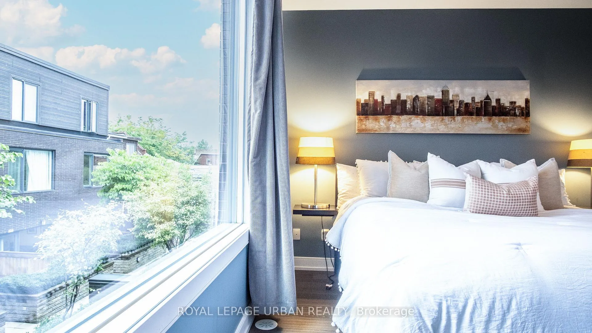 Photo 18 of 207A Manning Avenue, Toronto, Trinity-Bellwoods — HOMEH