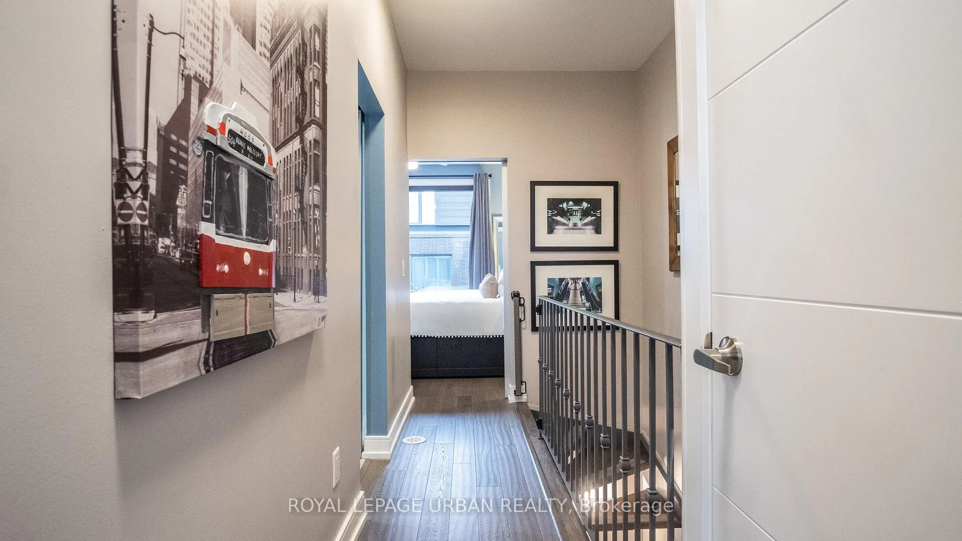 Photo 29 of 207A Manning Avenue, Toronto, Trinity-Bellwoods — HOMEH