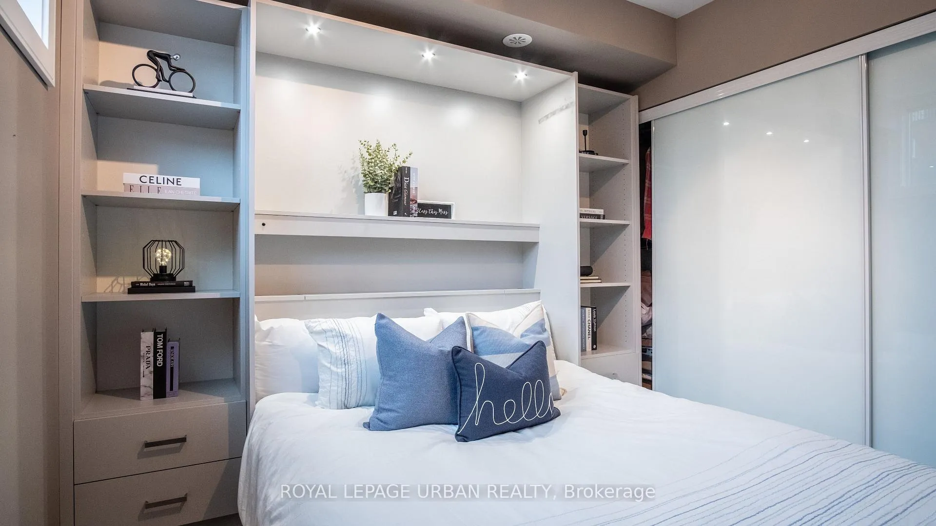 Photo 30 of 207A Manning Avenue, Toronto, Trinity-Bellwoods — HOMEH