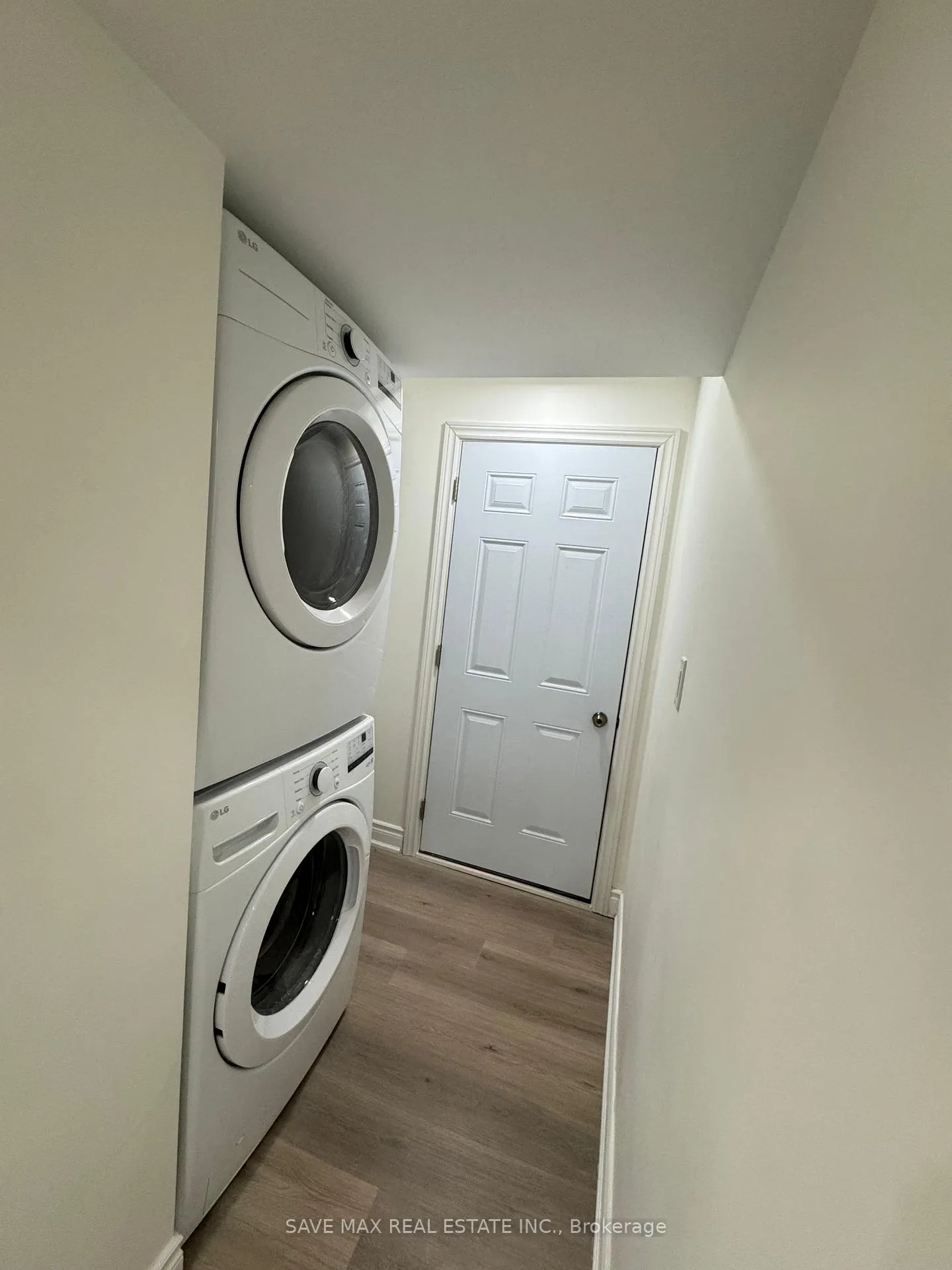 Photo 7 of 2384 New Providence Street, Oshawa, Windfields — HOMEH
