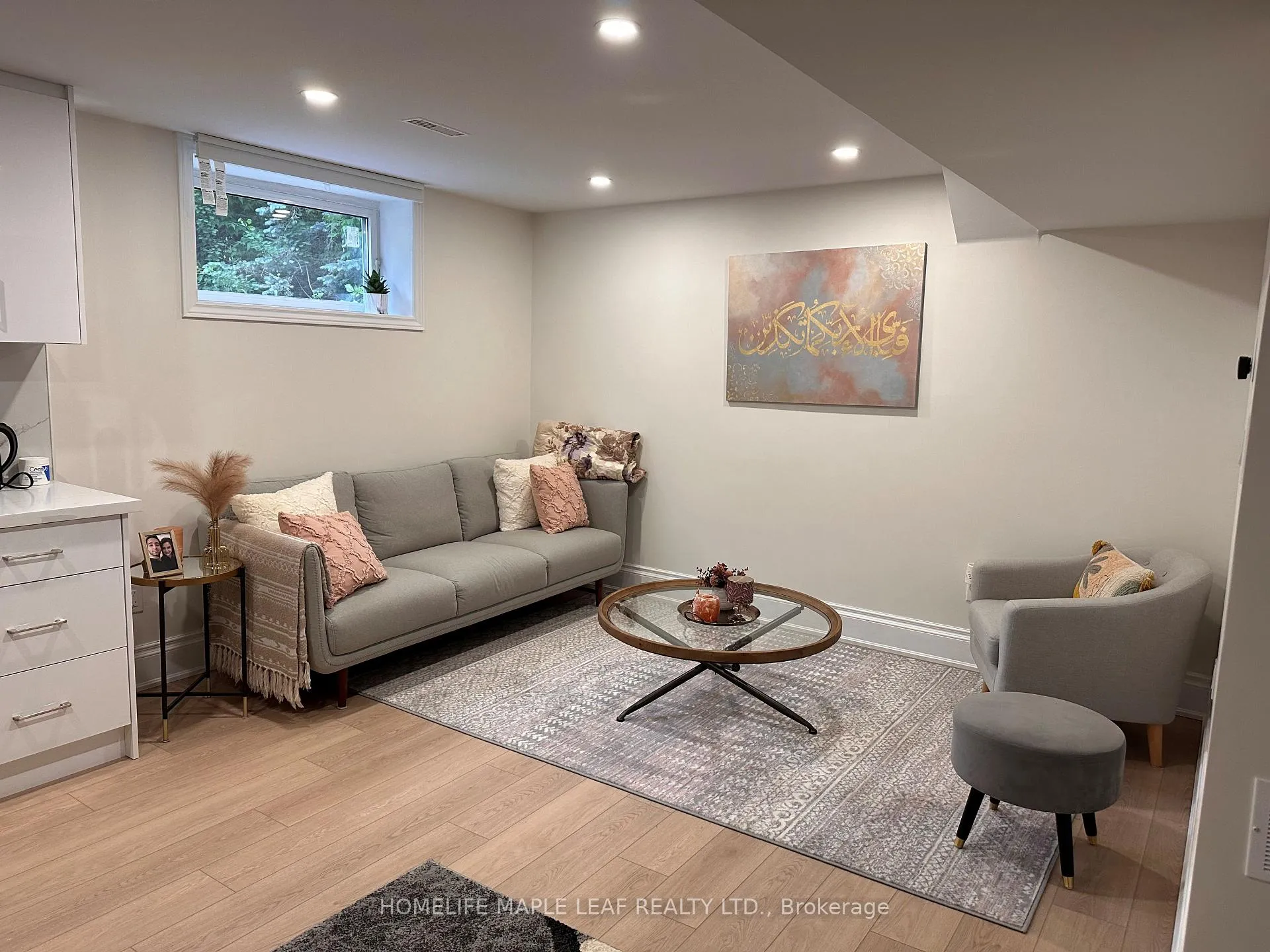 Photo 8 of Unit 1, 39 Dennis Drive, King, King City — HOMEH
