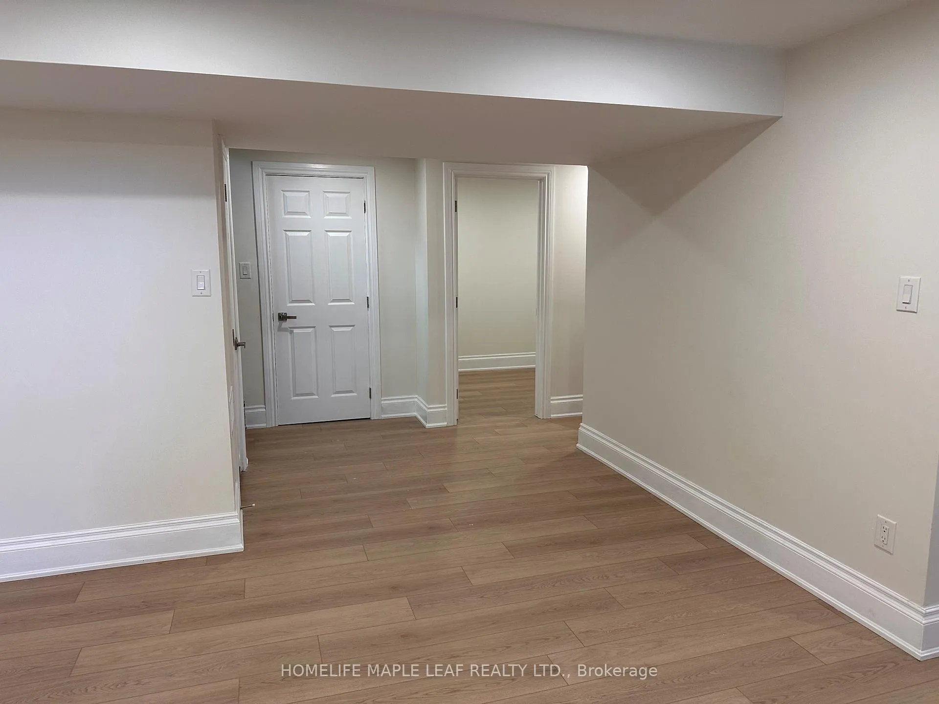 Photo 16 of Unit 1, 39 Dennis Drive, King, King City — HOMEH