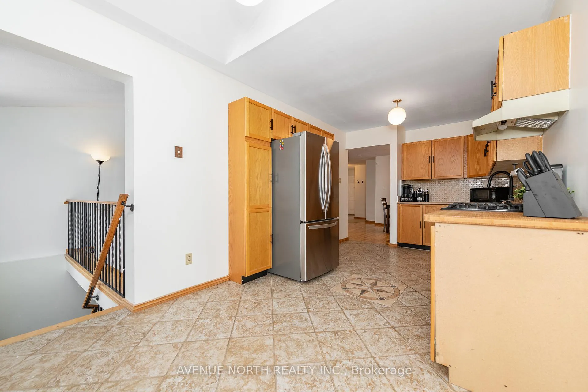 Photo 20 of 128 Midsummer Terrace, Ottawa, Queenswood Heights South — HOMEH