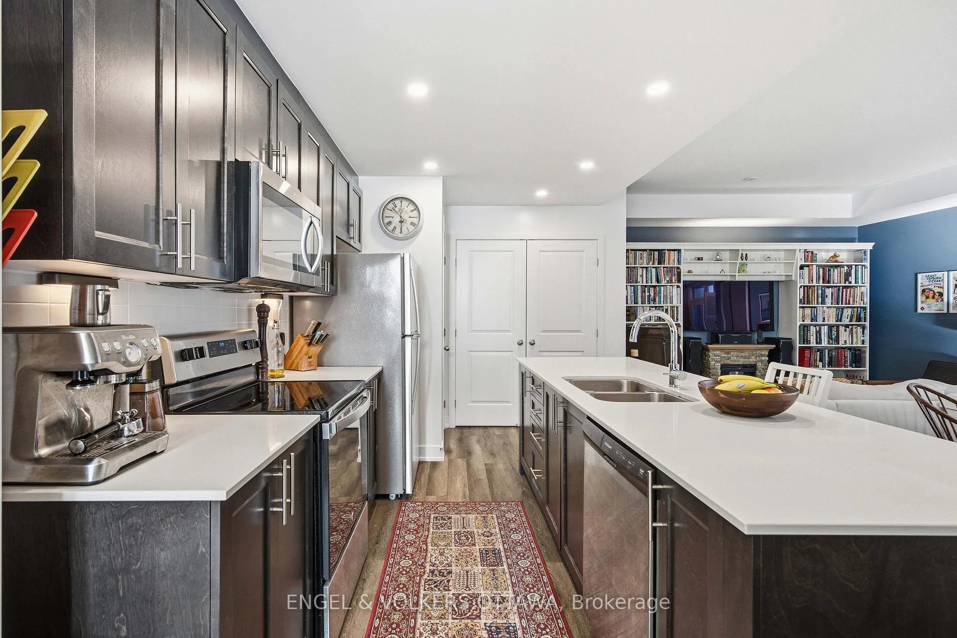Photo 6 of Unit B, 310 Tulum Crescent, Ottawa, Kanata - Emerald Meadows/Trailwest — HOMEH