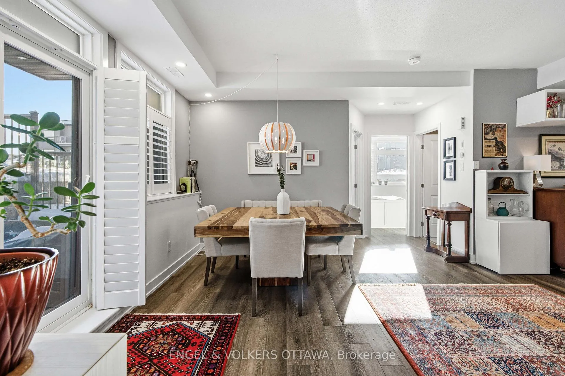 Photo 18 of Unit B, 310 Tulum Crescent, Ottawa, Kanata - Emerald Meadows/Trailwest — HOMEH