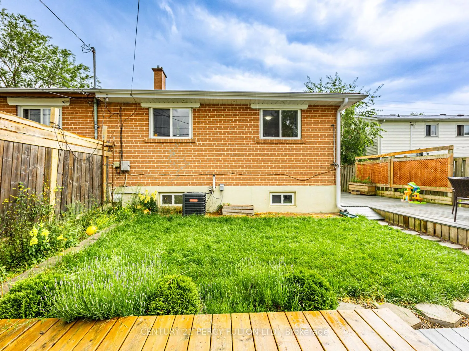 Photo 28 of 882 Liverpool Road, Pickering, Bay Ridges — HOMEH